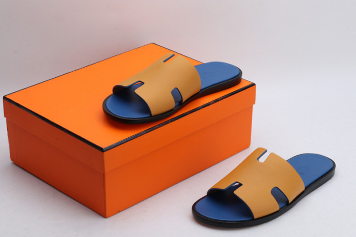 herm*s  slippers